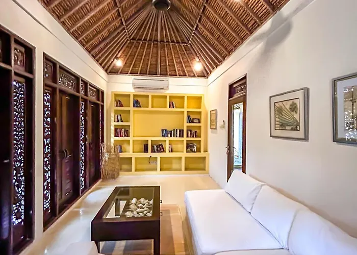 ヴィラ Istana Semer - Balinese Style Private Event Villa, With Large Pool, Gardens And Cook - Near To Canggu & Seminyak