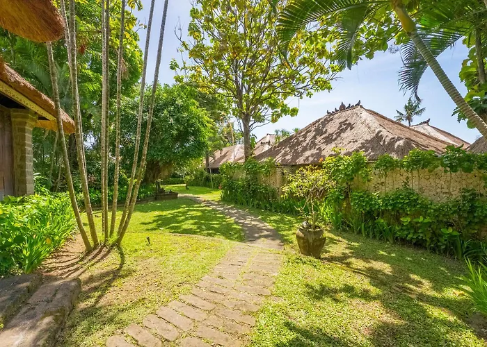 Istana Semer: Balinese With Pool & Cook Near Canggu * Kerobokan (Bali)